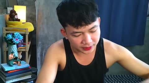 alex online show from February 23, 1:25 am