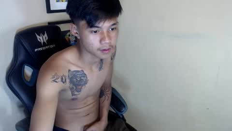 Snapshot of pinoy_princexxx chatting on March 27, 7:58 am pinoy_princexxx online show from March 27, 7:58 am