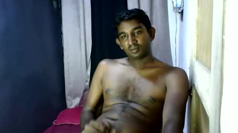 rayvienn online show from March 24, 2:00 pm