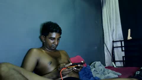 Snapshot of pinoybbc_xx chatting on May 19, 2:07 am rayvienn online show from May 19, 2:07 am