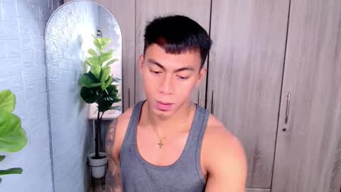 ethan online show from October 13, 3:39 am