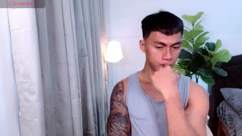Snapshot of pinoymilker chatting on June 14, 3:52 am ethan online show from June 14, 3:52 am