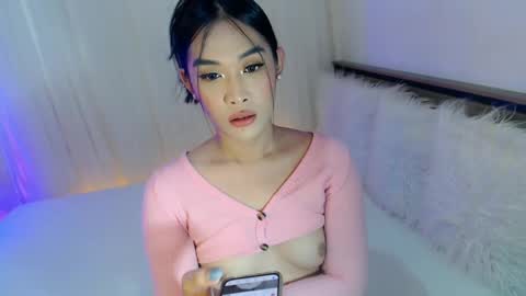 Ari online show from January 18, 10:28 am