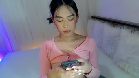 Ari online show from January 25, 10:29 am