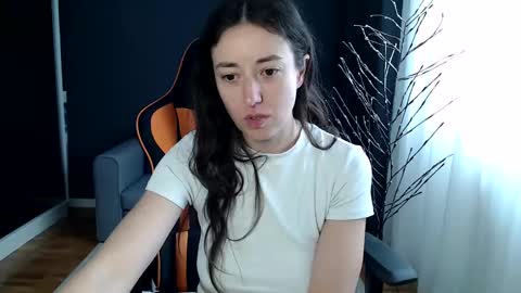 piscesgirl06 online show from January 23, 9:08 am