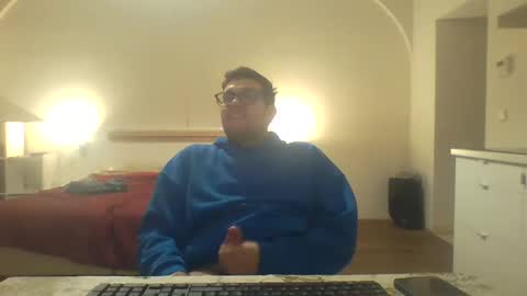 Snapshot of pisellatore96 chatting on December 1, 5:02 pm Pisellatore96 online show from December 1, 5:02 pm