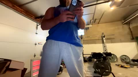 Snapshot of pitt821 chatting on February 12, 9:10 pm Mike online show from February 12, 9:10 pm