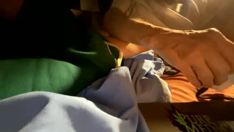 whom like be watching.i online show from September 23, 9:07 pm