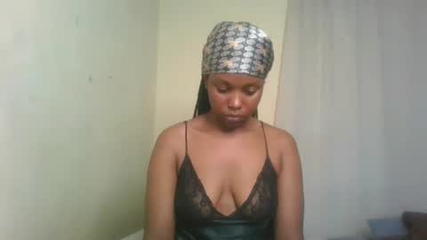 Majesty online show from December 15, 10:50 am