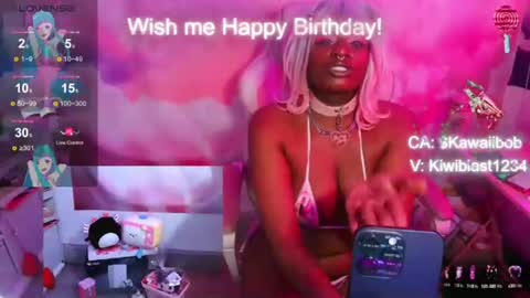 Snapshot of pixiebob25 chatting on February 15, 8:00 am Thekawaiidomme online show from February 15, 8:00 am