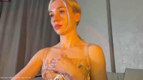 Snapshot of pixieprick chatting on July 8, 7:07 pm Emmy and Edward online show from July 8, 7:07 pm
