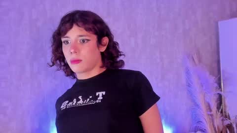 Snapshot of pixy_20 chatting on September 24, 3:54 am cris online show from September 24, 3:54 am