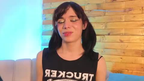 Snapshot of pixy_20 chatting on July 5, 4:25 pm cris online show from July 5, 4:25 pm