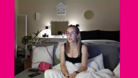 Lynn online show from February 25, 5:15 pm