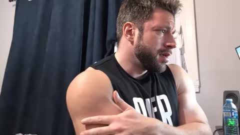 pizza_biceps online show from January 8, 3:53 am