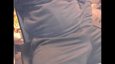 pj1212 online show from February 11, 10:07 pm