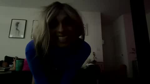 Snapshot of pkamarsu chatting on October 26, 11:49 am pkamarsu online show from October 26, 11:49 am