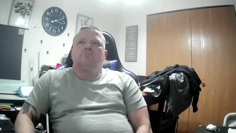 pkgotnos1 online show from November 25, 8:20 pm