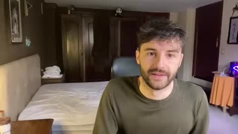 placebo14 online show from March 8, 4:06 pm