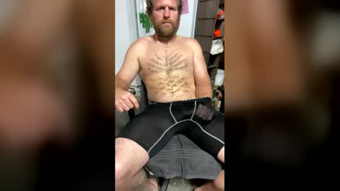 Snapshot of planta722 chatting on February 27, 8:25 am planta722 online show from February 27, 8:25 am