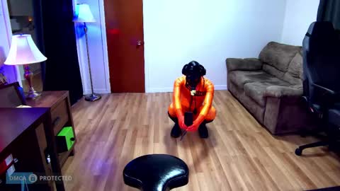 Snapshot of plasticme chatting on November 19, 7:03 pm plasticme online show from November 19, 7:03 pm