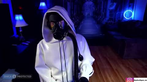 plasticme online show from February 28, 6:42 pm