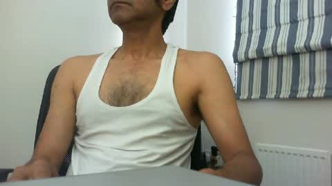 Snapshot of platino3026 chatting on June 25, 4:12 am platino3026 online show from June 25, 4:12 am