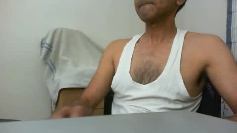 Snapshot of platino3026 chatting on July 7, 3:20 am platino3026 online show from July 7, 3:20 am