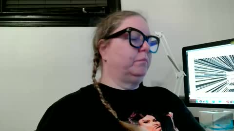 Snapshot of platinumpuzzy chatting on December 16, 11:07 pm Platinum Puzzy online show from December 16, 11:07 pm