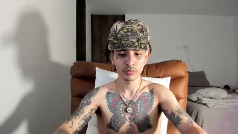 Snapshot of playboi_carti01 chatting on November 6, 4:13 am Carti online show from November 6, 4:13 am