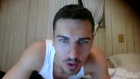 Snapshot of playboyspade333 chatting on September 28, 1:55 am Playboy Spade online show from September 28, 1:55 am