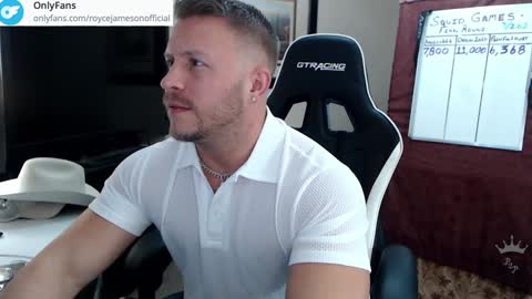 Player online show from December 22, 8:38 am