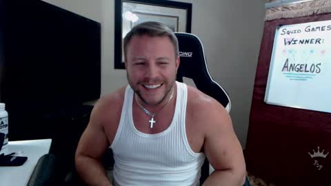 Player online show from January 8, 6:09 am