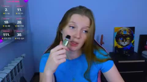 Snapshot of playful_mary chatting on July 7, 8:24 pm Masha online show from July 7, 8:24 pm