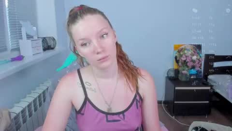 Snapshot of playful_mary chatting on July 20, 1:53 am Masha online show from July 20, 1:53 am