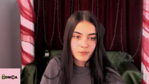 Sophie online show from December 19, 10:34 am