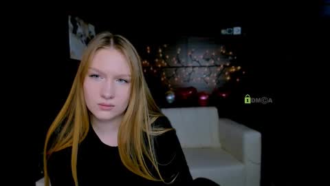 Sophie online show from March 7, 10:24 am