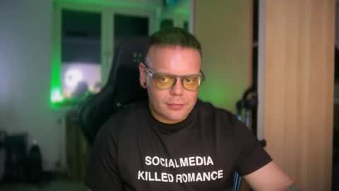 Snapshot of playfulcompanion chatting on July 12, 1:51 am I just wanna mastrbate with you online show from July 12, 1:51 am