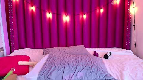 SAMARA  online show from December 23, 4:06 pm