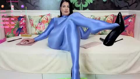 Snapshot of playfullangelica chatting on October 19, 5:46 pm PlayfulAngelyca online show from October 19, 5:46 pm