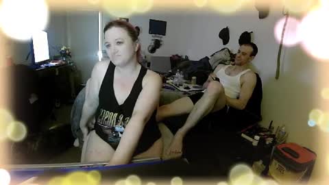 Snapshot of playfulpair7982 chatting on January 7, 7:28 pm Nichole Vixen Jacob online show from January 7, 7:28 pm