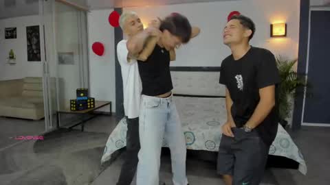   online show from September 24, 11:08 pm