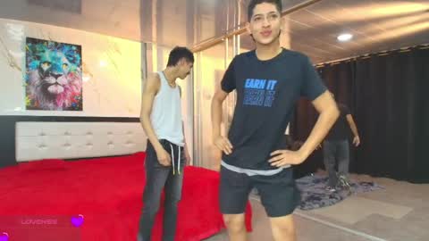   online show from March 29, 11:16 pm