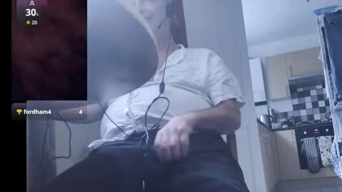 Play Me online show from November 7, 12:27 pm