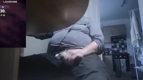 Play Me online show from November 25, 3:12 pm