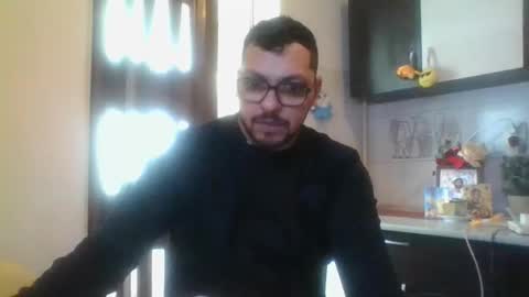 Snapshot of pleas3s_sweet chatting on February 16, 10:10 am pleas3s_sweet online show from February 16, 10:10 am