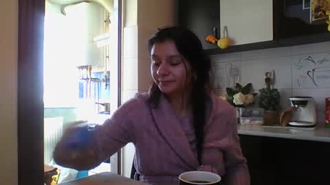 Snapshot of pleas3s_sweet chatting on February 23, 7:44 am pleas3s_sweet online show from February 23, 7:44 am