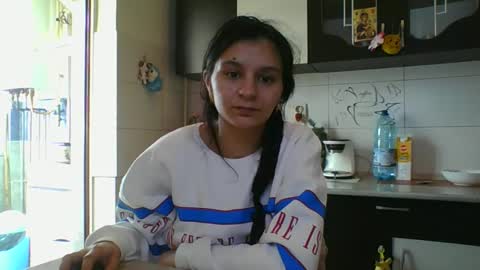 Snapshot of pleas3s_sweet chatting on March 4, 9:51 am pleas3s_sweet online show from March 4, 9:51 am