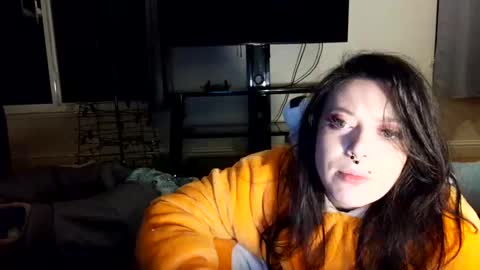 pleasantdinosaurus7537 online show from January 7, 10:18 am