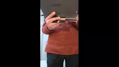 Snapshot of pleasedominateme chatting on January 19, 4:04 pm Pleasedominateme online show from January 19, 4:04 pm